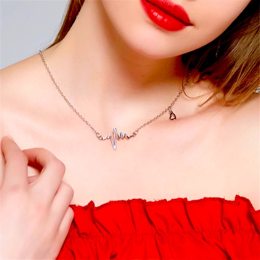 Adorable EKG Heartbeat 💓 Necklace